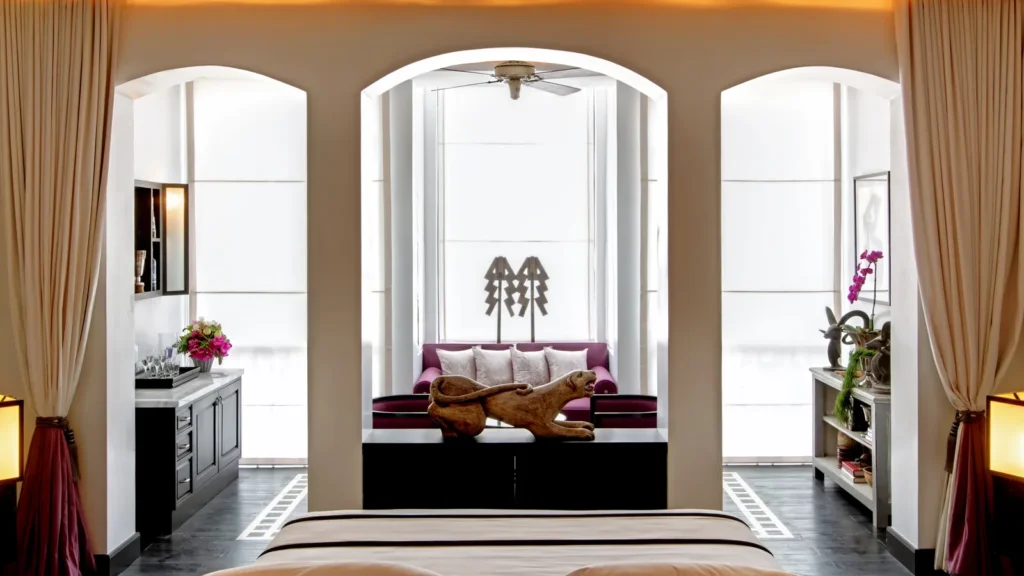 Siam Hotel - The Maenam Suite Bedroom
