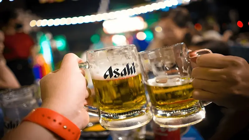 Flirting game scam buying drinks