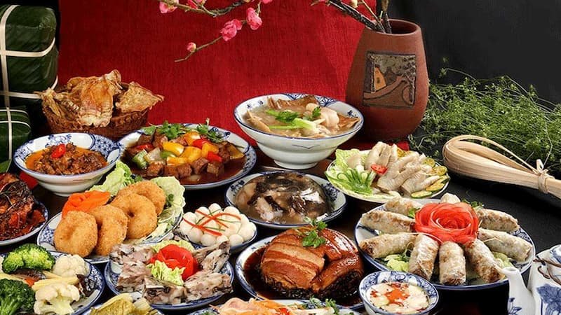 Hanoi food festival spread