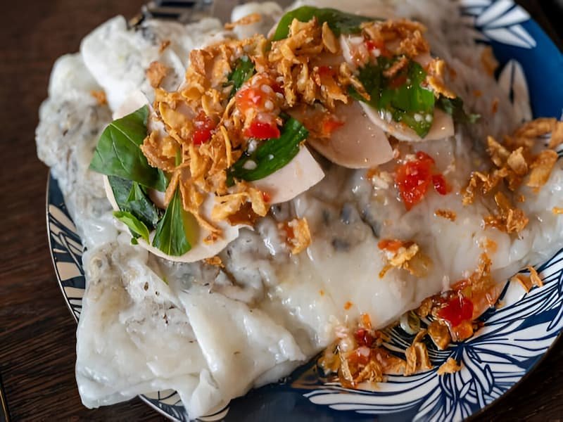 Bánh Cuốn - Vietnamese Rice Rolls with Fried Shallots and Fresh Herbs