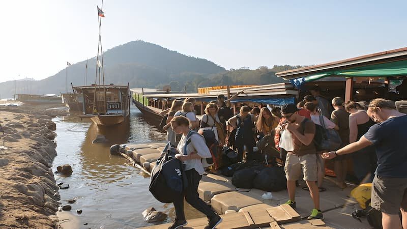 Loas Boat Transport